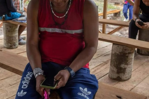 Tribo Indígena do AM Abandona Caça Após Ficar Viciada em 'Vídeos Picantes' com Chegada da Internet