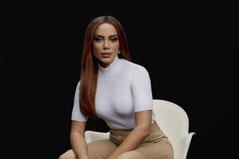 Anitta Se Emociona com Inauguração de Escola na Angola que Apoiou Financeiramente