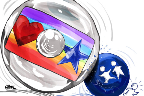 Globo e A Crítica Travam Briga por Espaço no Bumbódromo