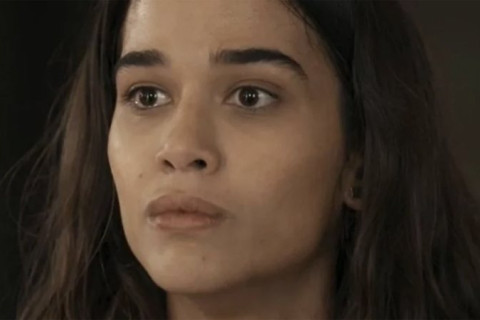 Renascer: Descubra o que Mariana faz no casamento de João Pedro
